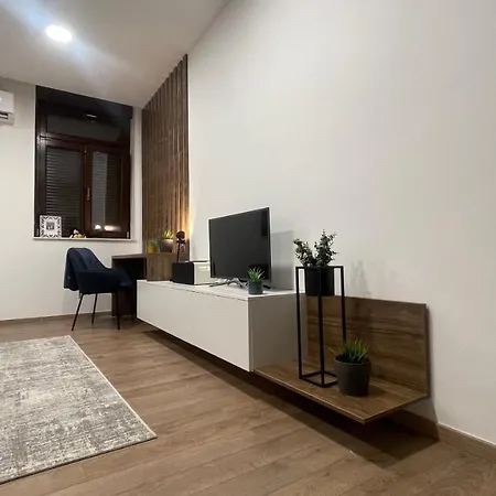 דירה 2 Bedroom Modern At The Heart Of *